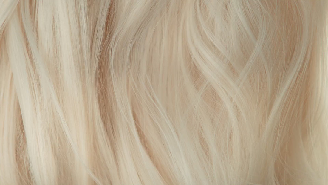 Invisible Wefts/Tressen 