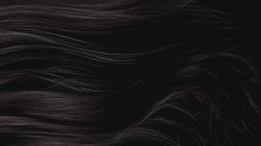 Invisible Wefts/Tressen 